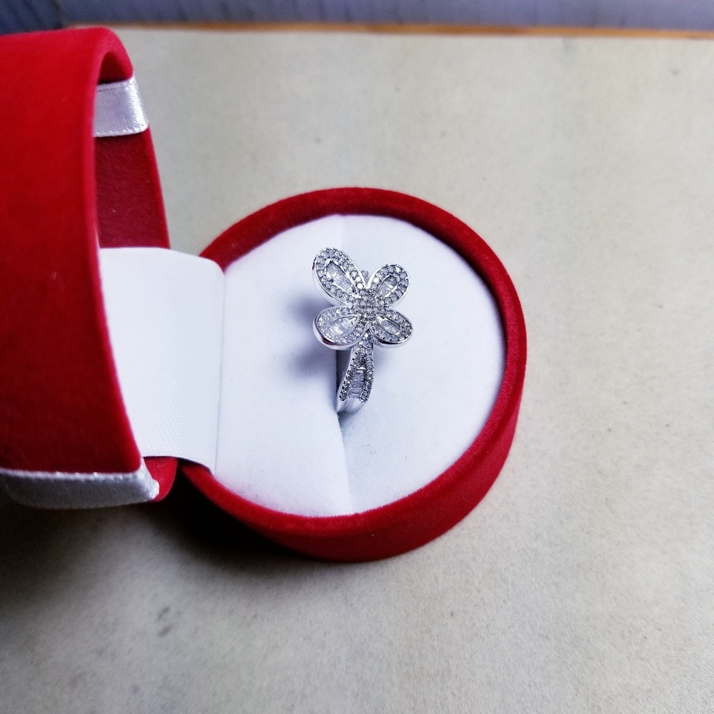 Sterling Silver Ring 925